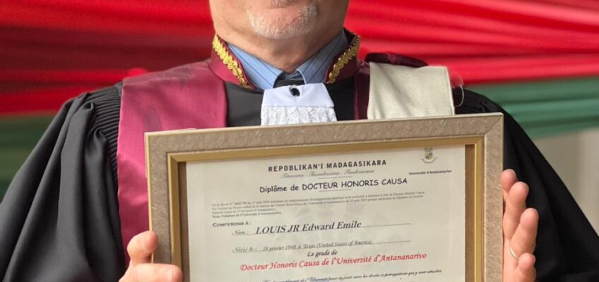 Honorary Disctinction to Dr Edward E. Louis